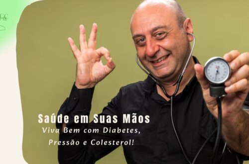Uma pessoa de meia-idade sorrindo e monitorando a pressão arterial em casa, com frutas, vegetais e tênis de corrida ao lado, simbolizando o manejo de doenças crônicas através de um estilo de vida saudável.